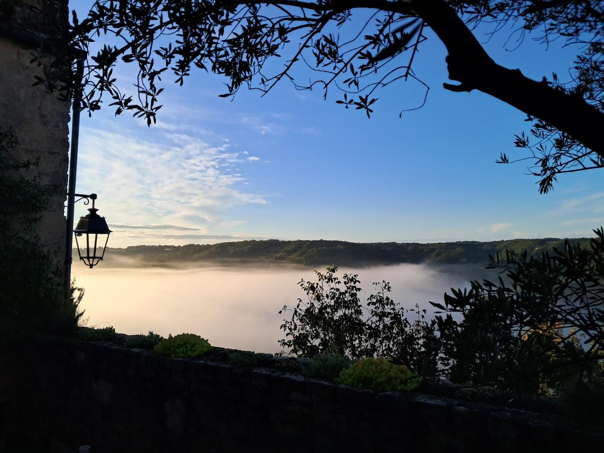 La Maison Bakea Cordes-sur-Ciel Bagian luar foto