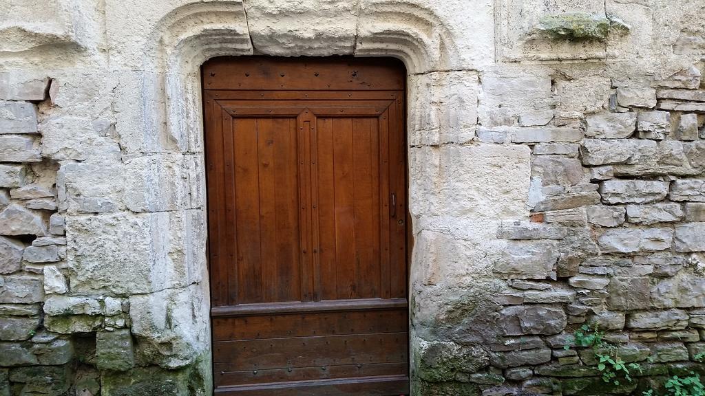 La Maison Bakea Cordes-sur-Ciel Bagian luar foto