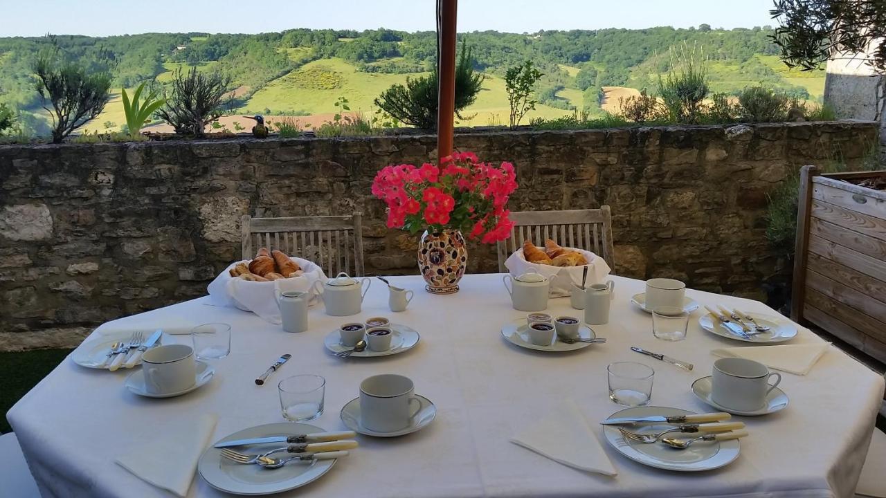 La Maison Bakea Cordes-sur-Ciel Bagian luar foto